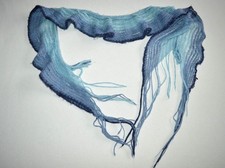 Unikat Strickschal Stola Schal Blautöne Batik lange Fransen Wolle 220 x 15