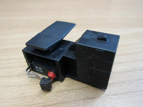 Micro switch locking - , cylinder