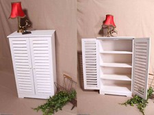 Schöner Flurschrank Badschrank Standregal Flügeltüren Landhaus Stil Beistellschr