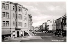 Ak Neumünster in Holstein, Kuhberg, Geschäfte - 11154902