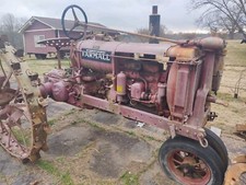 Antique 1938 or 1939 Farmall