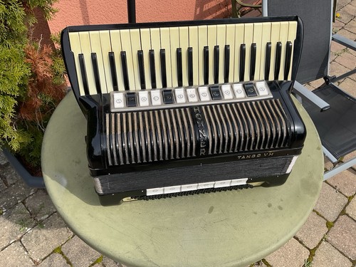 R tango v - o, e