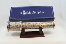 Kaleidoskop zum Drehen 20,5 cm Länge, Florentiner Blume, Ablageständer aus Holz