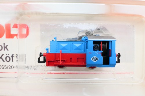 Arnold 2111 diesellok 323 - diesellok, br