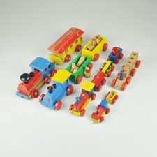 Holzeisenbahn - Konvolut - alte Eisenbahnen - Holzspielzeug - Vintage