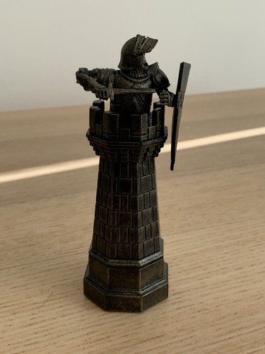 Harry potter chess figure - harry,
