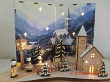 Beleuchtete Weihnachtsszene Buchform Kirche Winterlandschaft Chorsänger