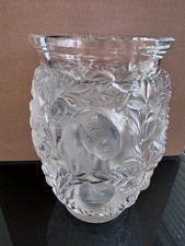 Lalique vase bagatelle - vase, "bagatelle"
