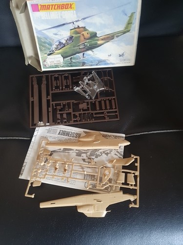 Matchbox bell ah 1 - pk-9, 1:72