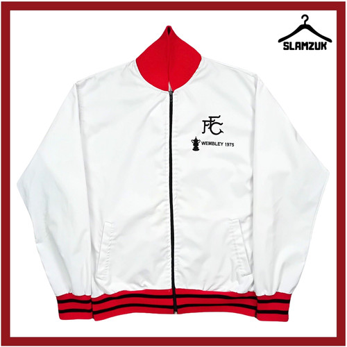 Fulham football jacke score - football,