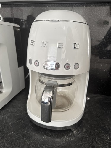 Smeg filterkaffee weiss retro - weiss,