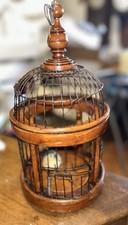 Antiker Vogelkäfig aus Holz 