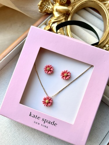 Kate spade flower stud - spade,