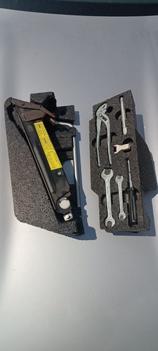 Mercedes slk r170 bordwerkzeug - slk,