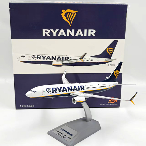 200 boeing 737 800 ryanair - 1:200, 737-800