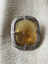 Brosche, Intaglio - Gemme