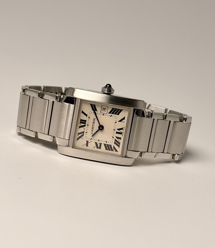 Cartier tank french medium - cartier,