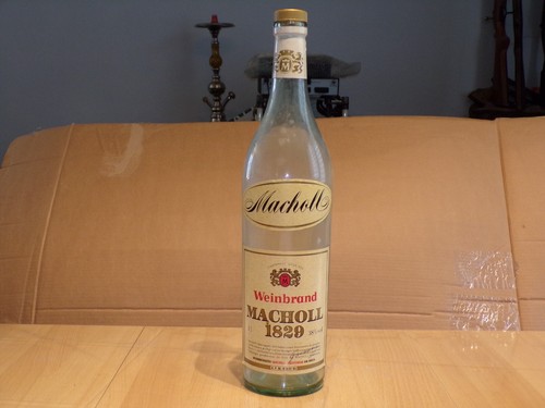 Leere weinflasche weinbrand - leere, "