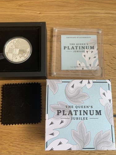 The queens platinum jubilee - the,