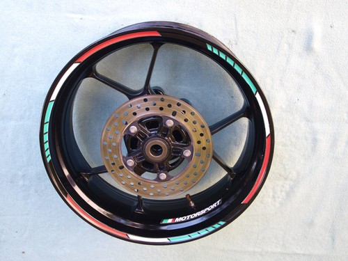 Aprilia tuono rsv4 - aprilia,