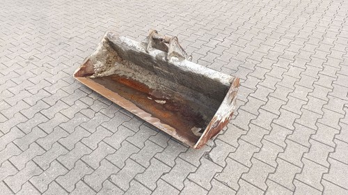 Grabenräumlöffel starr