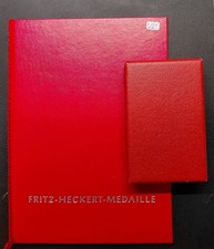 DDR Medaille mit Urkunde