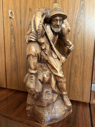 Holzfigur jäger mit gams - holzfigur,