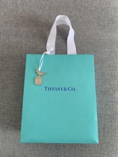Tiffany&Co. Vogel auf einem
