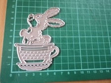 Präge-/Stanzschablone Hase in Tasse - Größe siehe Raster