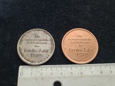 2x DDR Medaille Hervorragende Leistungen VEB Leuna Werke Walter Ulbricht 1970