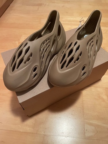 Adidas yeezy foam runner - yeezy, clay