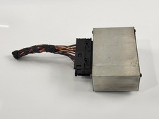 BMW E65 730D, Verstärker