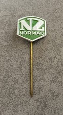 NZ Normag Anstecknadel Pin Abzeichen grün lackiert 16x16mm