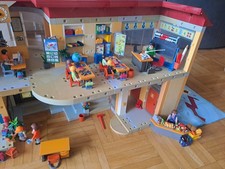 Playmobil Schule Nr 4324 mit reichhaltigem Zubehör