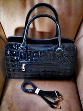 Handtasche Henkeltasche  schwarz Lack Glanz Stepp Obtik 35, 5 × 25 ×11 cm Neu
