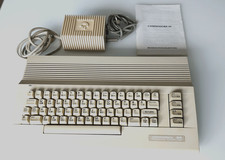 Commodore C64,   läuft siehe Video  !!  Optisch Top keine Vergilbung