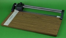 RotaTrim Schneidemaschine Belmont Road, Uxbridge, Middlesex 19606