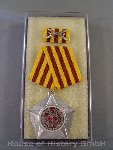 99668 ddr kampforden - ddr,, für