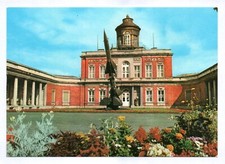 Foto Ak Armeemuseum Potsdam 1981 Innenhof mit Fliegerabwehrrakete Abschussrampe