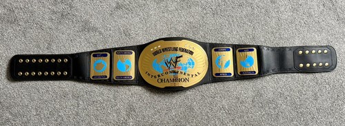 Original 2001 wwf figs - 2001,