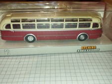 Mercedes O 6600 H beige rot - Brekina 50505