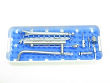 Straumann Implantat Set w/