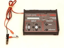 Robbe Power Peak Infinity Ladegerät an Bastler