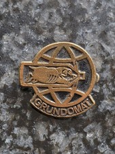 Metall Anstecker Erdrakete