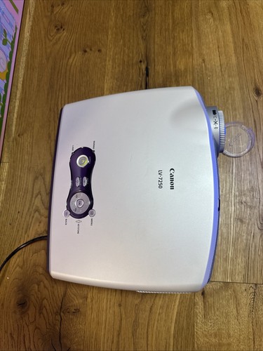 Canon 7250 projector beamer - lv-7250,