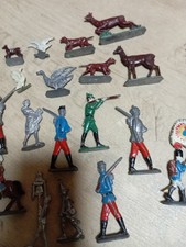 KONVOLUT ALTE ZINNFIGUREN