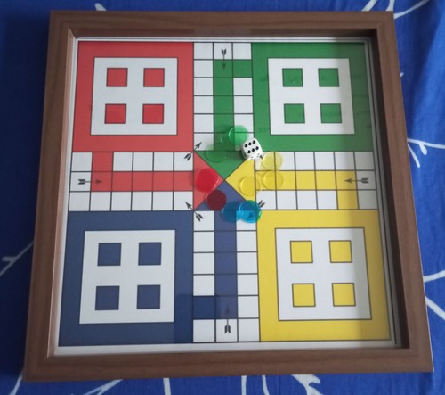 Ludo spiel für einen - ludo-spiel,