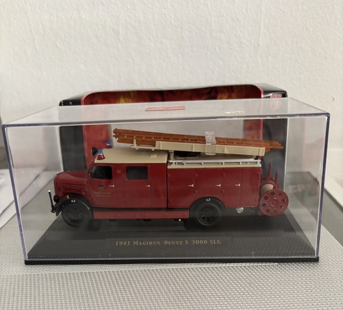 Signature scale diecast - 1/43,