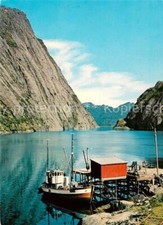 73625342 Trollfjord Bootsanleger Fjord Fischkutter Berge
