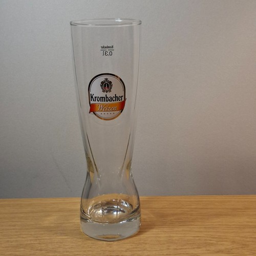 Krombacher weizenbierglas 3 - krombacher, weizenbierglas,